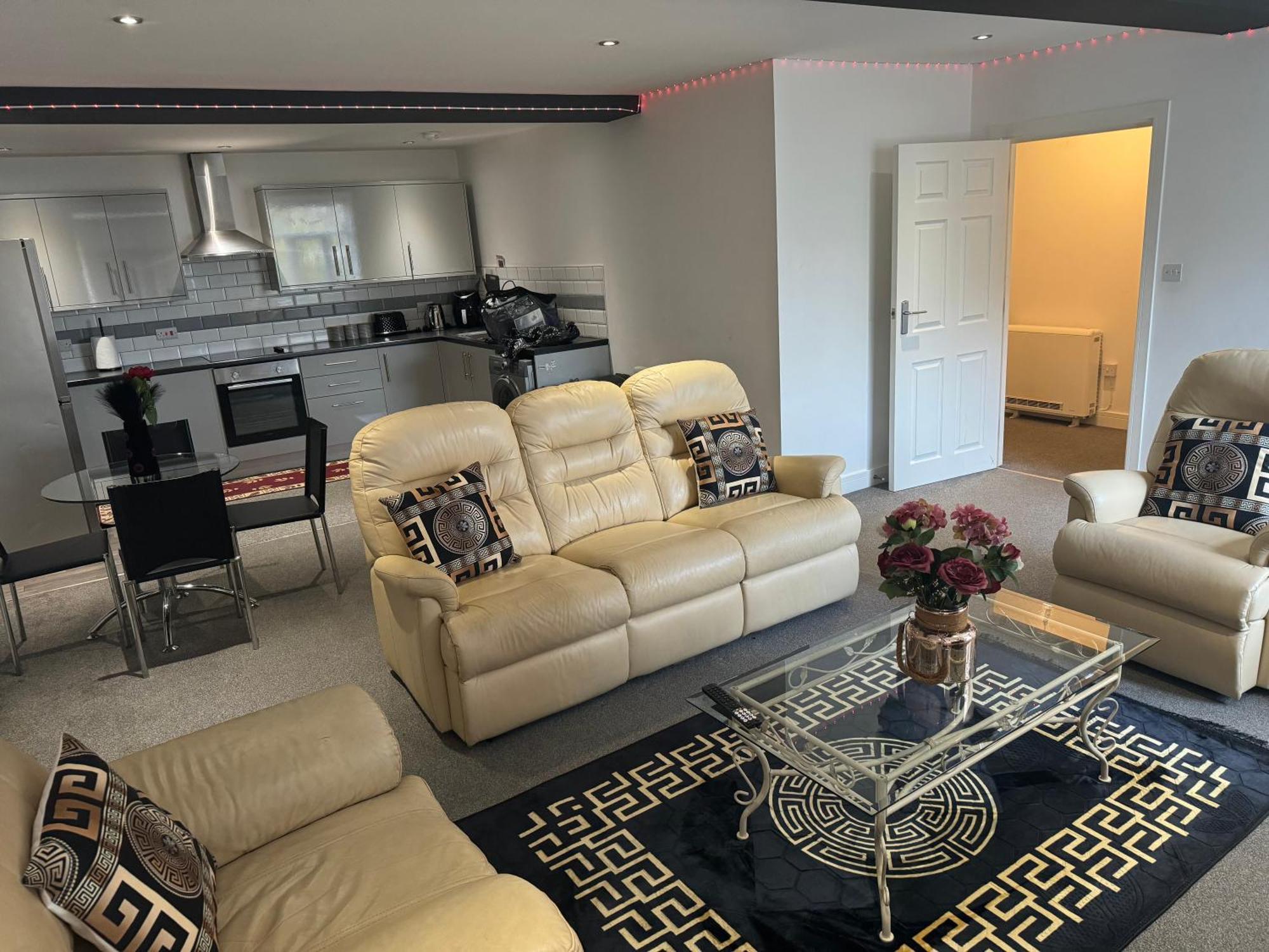 2 Bedroom Apartment In Doncaster City Centre Экстерьер фото